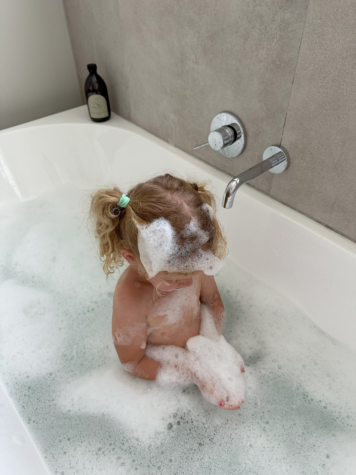 BUBBLE BATH | Blueberry, Lavender + Chamomile